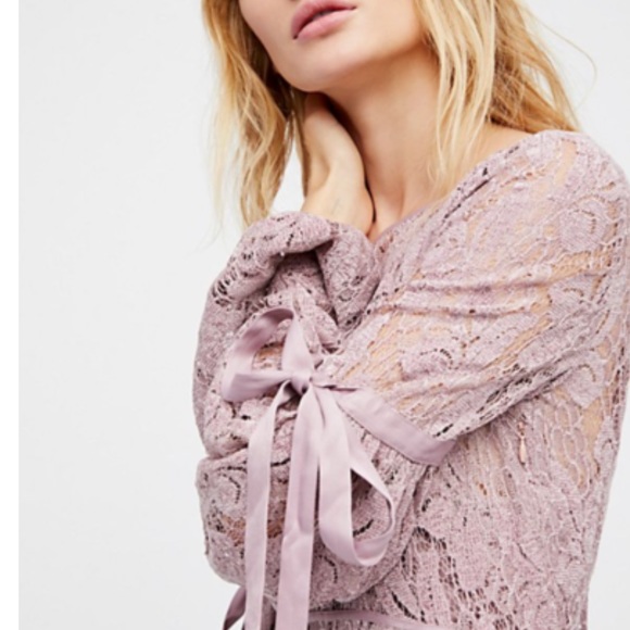 Free People Dresses & Skirts - FREE PEOPLE “Ruby” Lace Dress